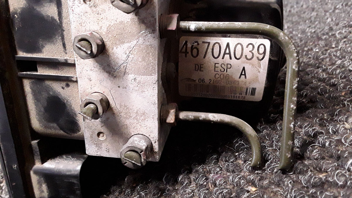 2005-2012 Mitsubishi Outlander II CW*W- ABS Pump/Modulator- (TAG6289)