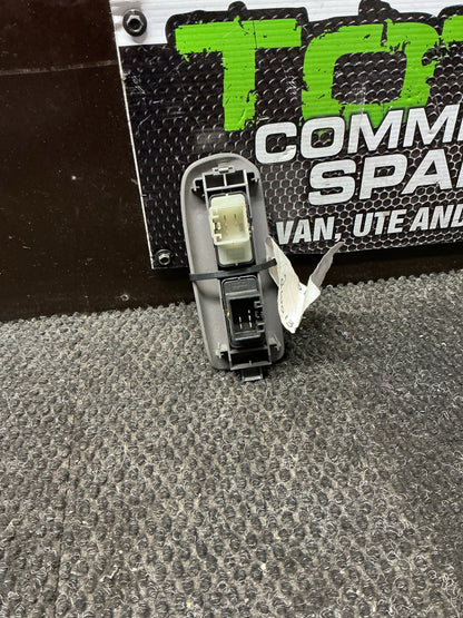 2001 Ford Escape 2W013- Right Rear Window Switch- (TAG9956)
