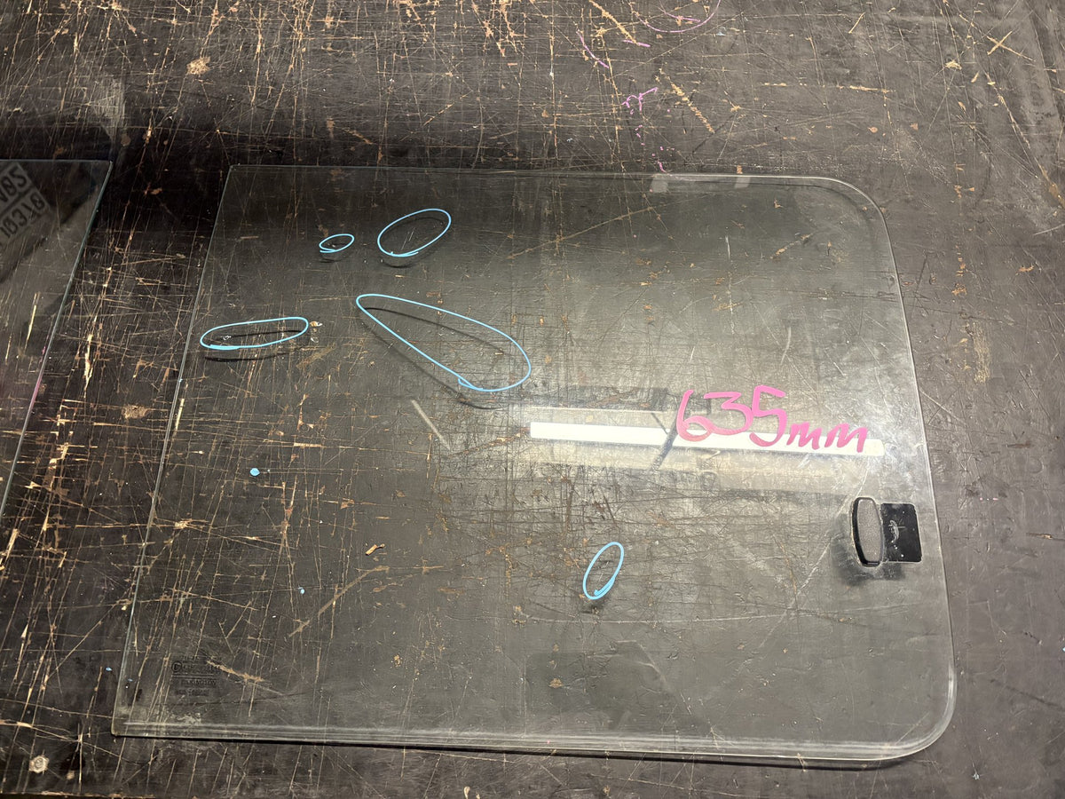 1998-2004 Toyota Hiace - Rear Cargo Glass - (TAG18871)