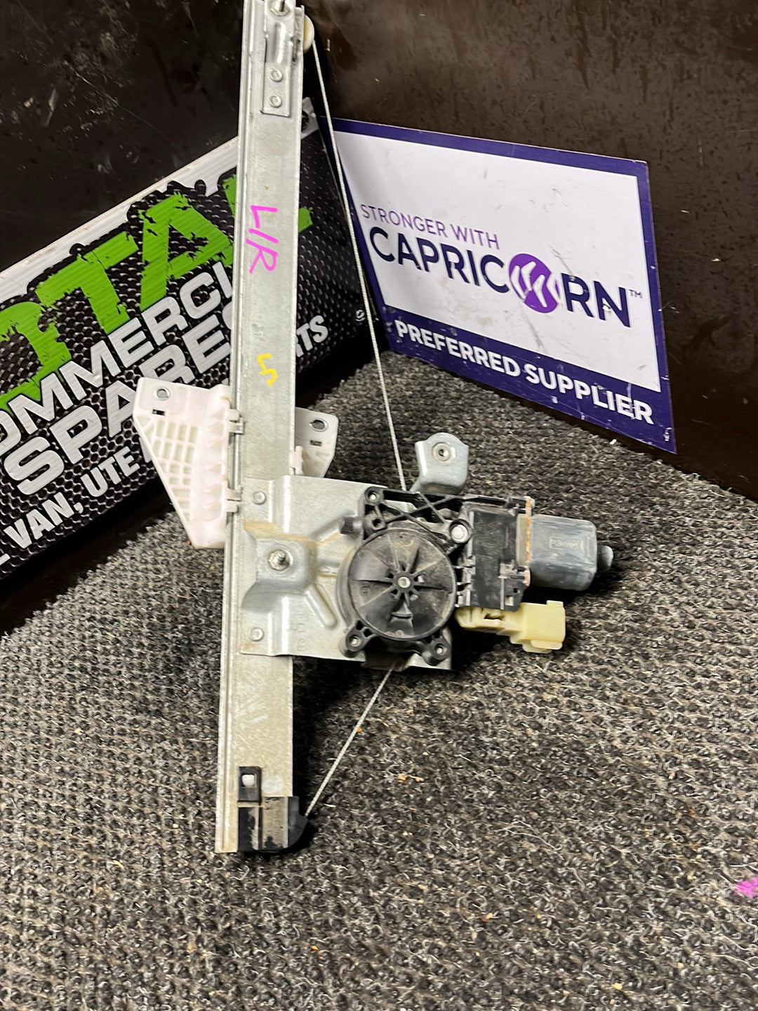 2015-2019 Ford Kuga- Left Rear Window Regulator/Motor- (TAG7188)
