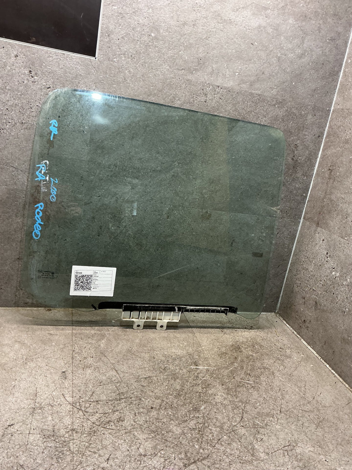 2000 Holden Rodeo RA - Right Rear Door Glass - (TAG19130)