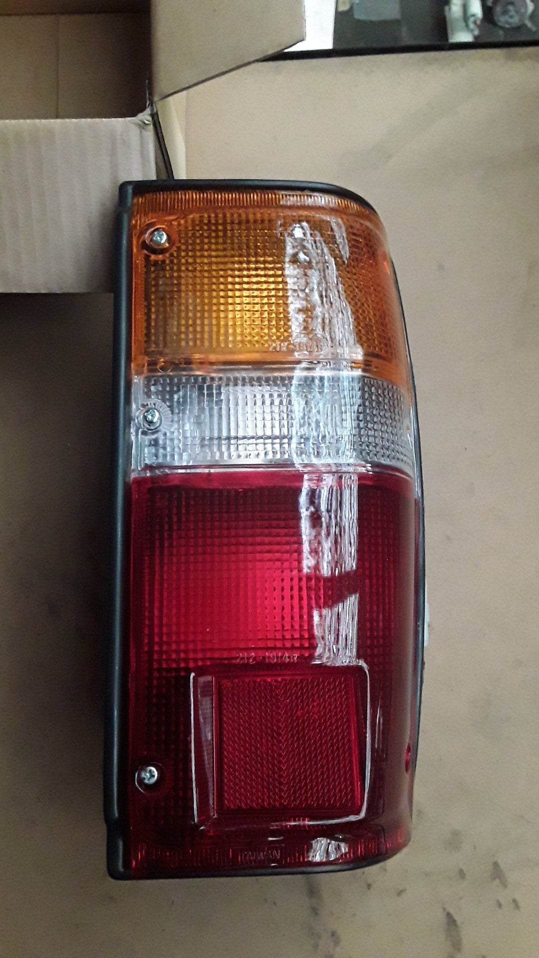 1984-1991 Toyota Hilux I N60- Right Taillight- (TAG4210)