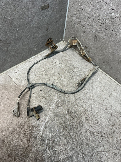 1996-2000 Toyota Land Cruiser J90 - Right Front ABS Sensor - (TAG18006)