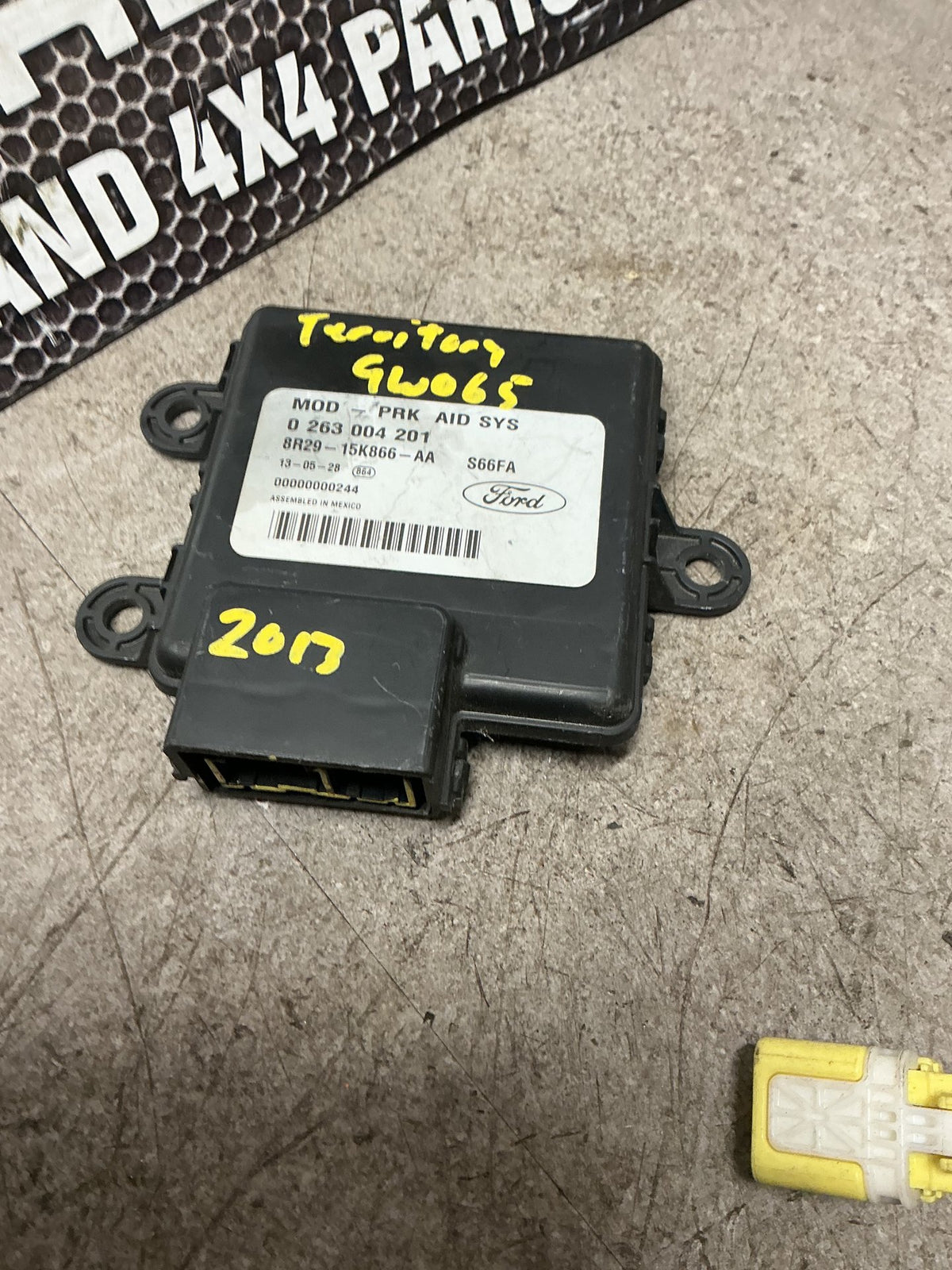 2013 Ford Territory- Parking Assistant Module- (TAG16986)