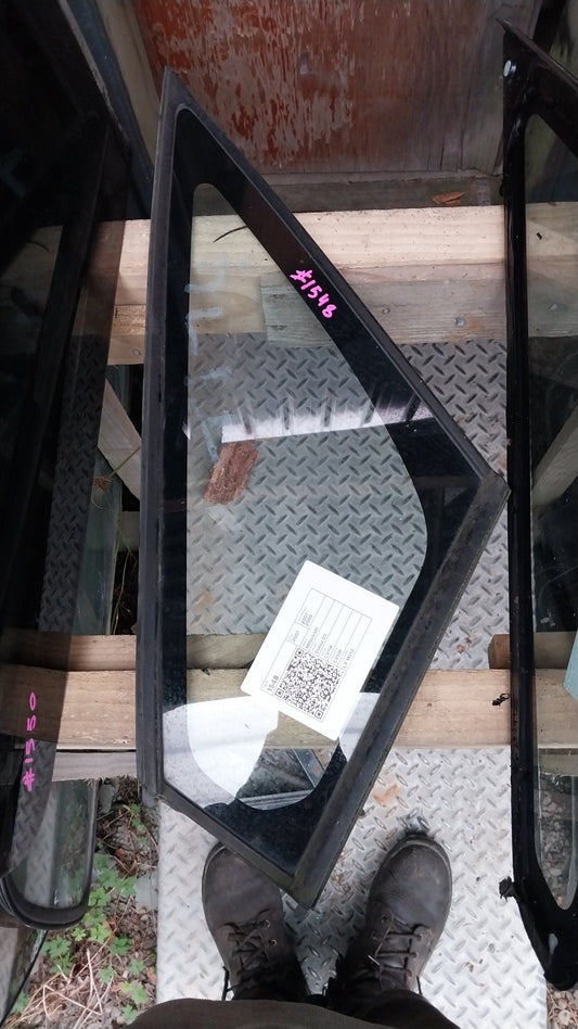 2007 Mitsubishi Delica D5 CV*W- Left Front Quarter Door Glass- (TAG1548) PN: LFM213