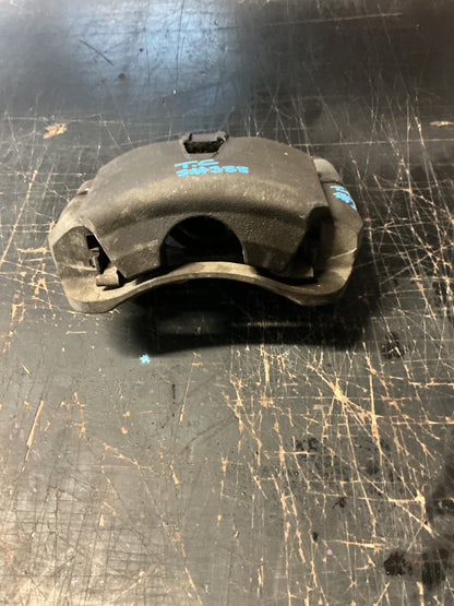 2006 Toyota Hilux- Left Front Caliper- (TAG14558)