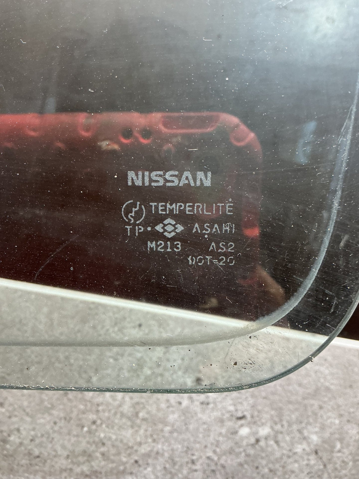 1996 Nissan Terrano R50 - Left Rear Quarter Door Glass - (TAG18751)