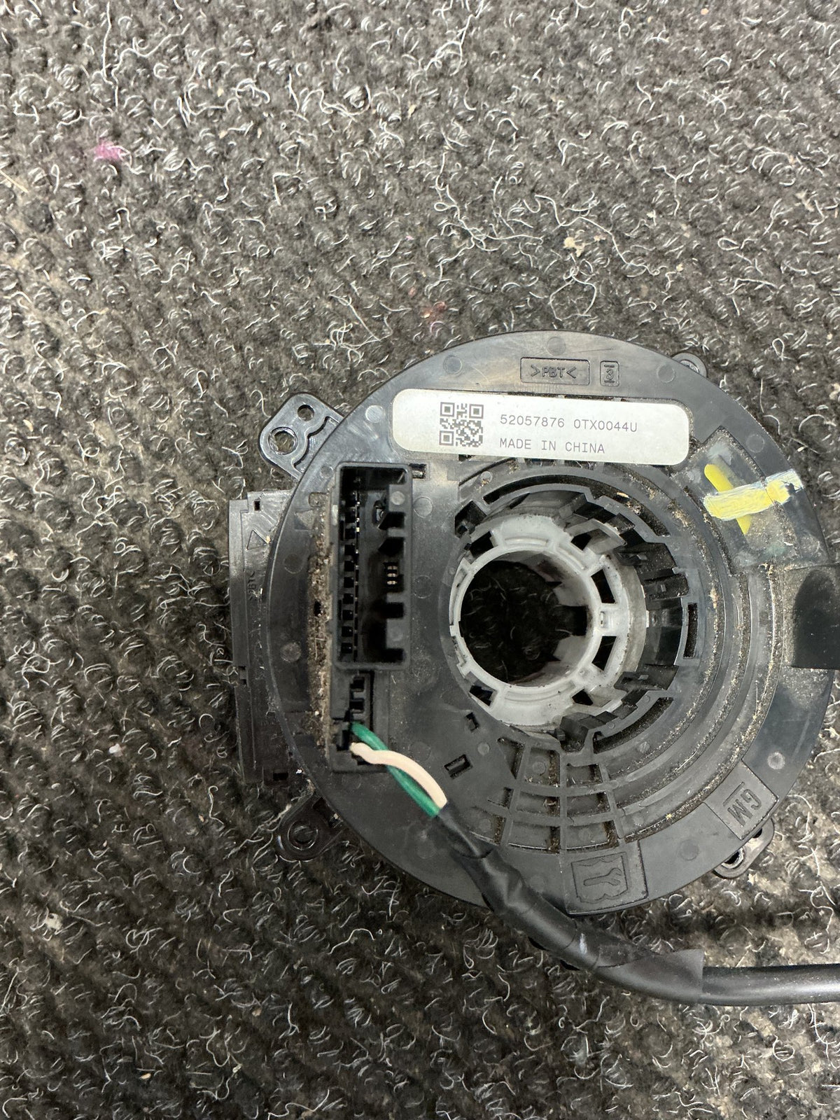 2014 Holden Colorado- Clock Spring- (TAG10108)