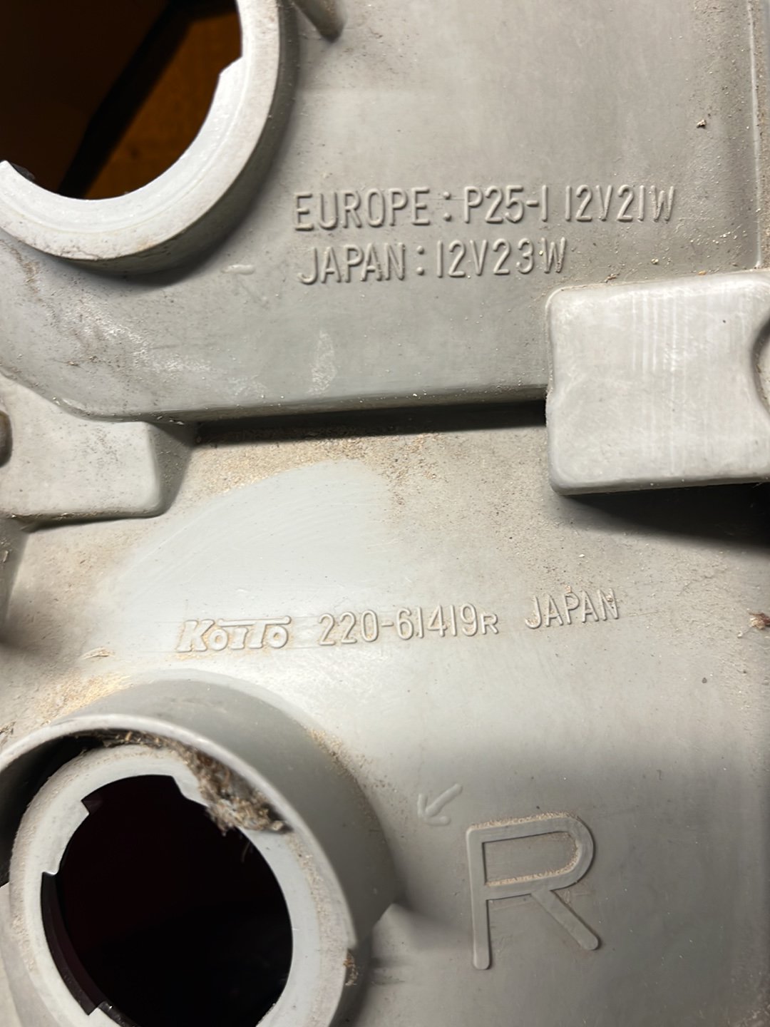 1988-1998 Mazda Bongo Van- Right Taillight- (TAG9211)