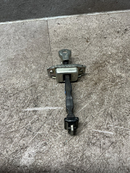 2012-2020 Mitsubishi Outlander GF*W GF GF8 - Left Front Door Check Strap - (TAG18746)