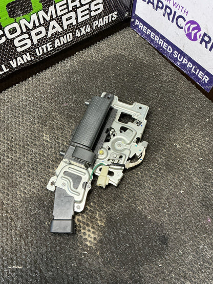 2013-2016 Nissan Serena C26- Right Rear Door Interior Handle- (TAG9549)