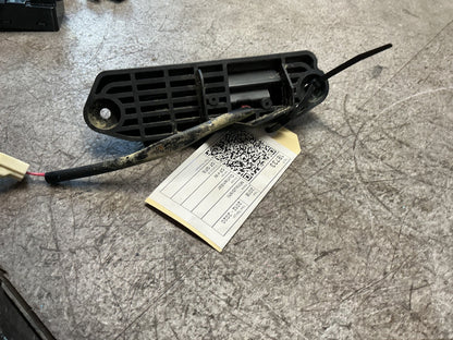 2012-2020 Mitsubishi Outlander GF*W GF GF8 - Tailgate Handle - (TAG18733)