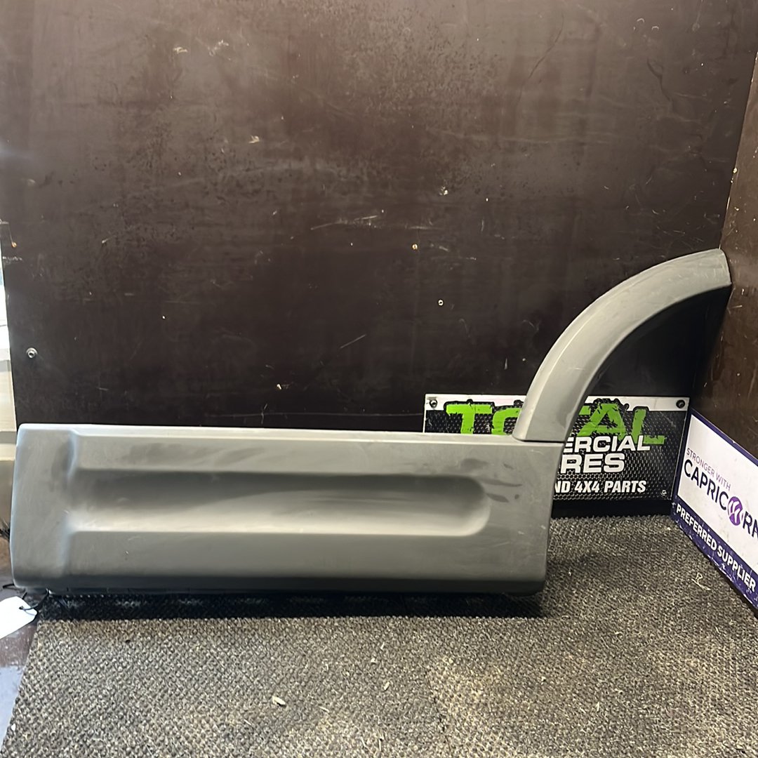 2003 Ford Explorer- Left Rear Door Moulding- (TAG8639)