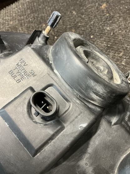 2010 Ford Territory- Right Headlight- (TAG9597) PN: 9R79-13005-BA
