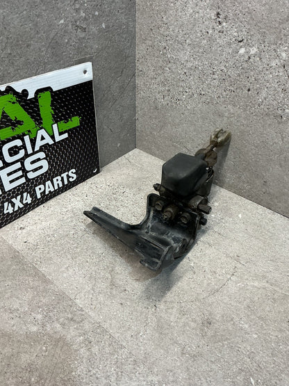 1993-2003 Toyota Hiace IV H100- Brake Proportioning Valve- (TAG11768)