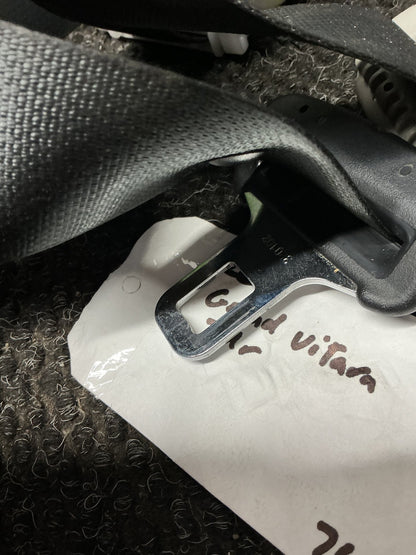 2010 Suzuki Grand Vitara 7W100- Left Rear Seat Belt- (TAG10908)