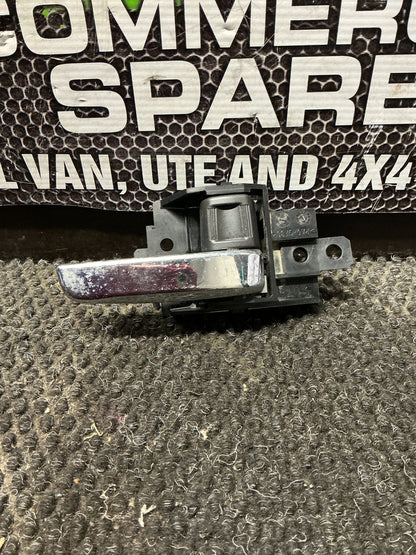 2012-2020 Mitsubishi Outlander III GF*W- Right Front Door Interior Handle- (TAG11438)