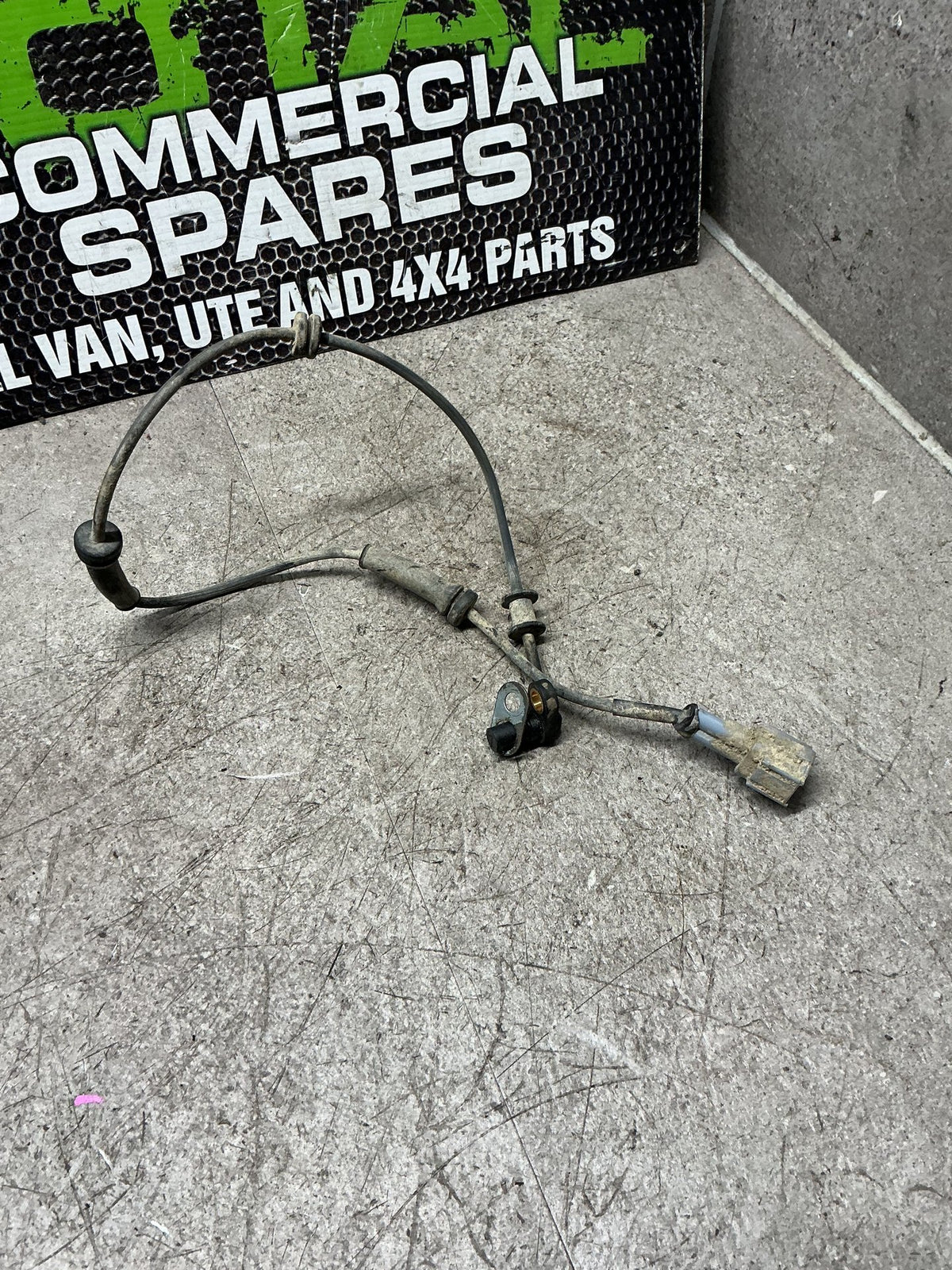 2011 Nissan Navara D40- Right Front ABS Sensor- (TAG16943)