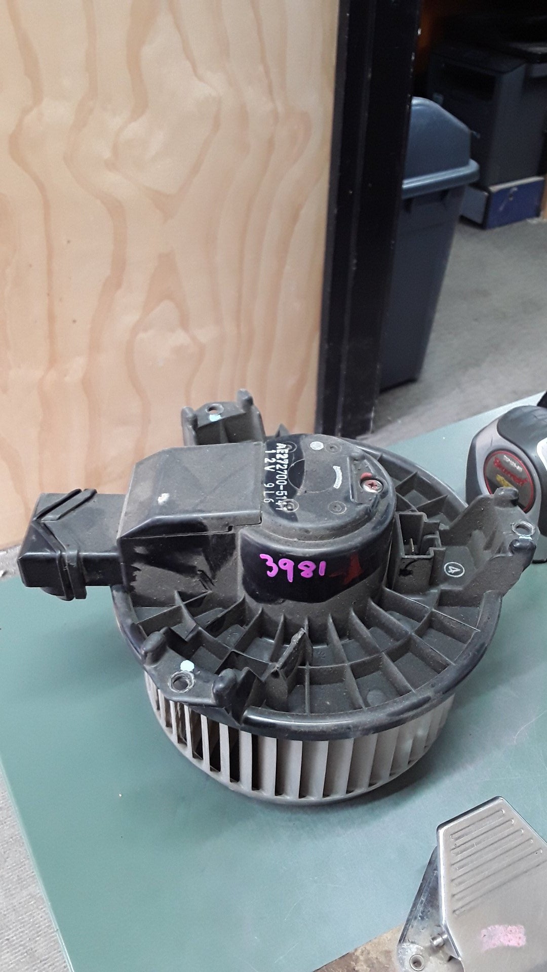 2010-2015 Toyota Hilux KUN- Heater Fan Motor- (TAG3981)