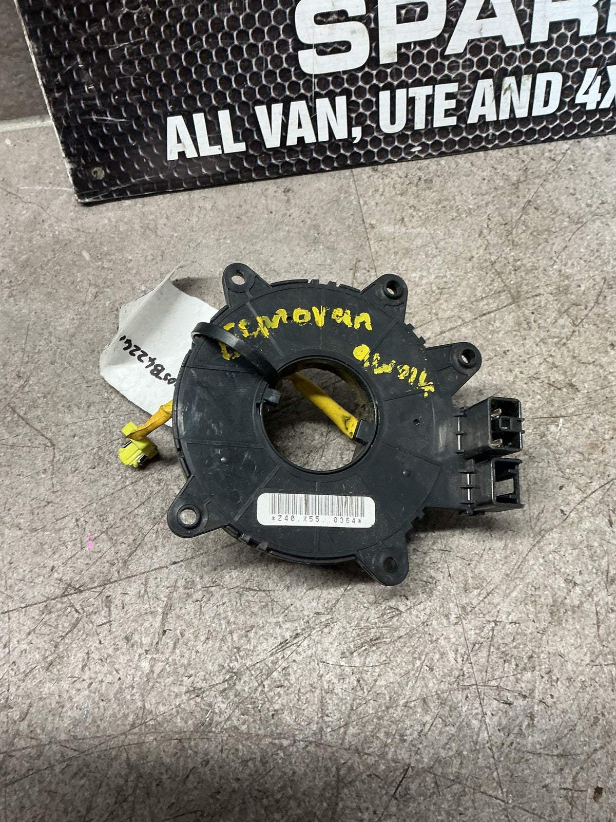 2005 Ford Econovan- Clock Spring- (TAG16995)