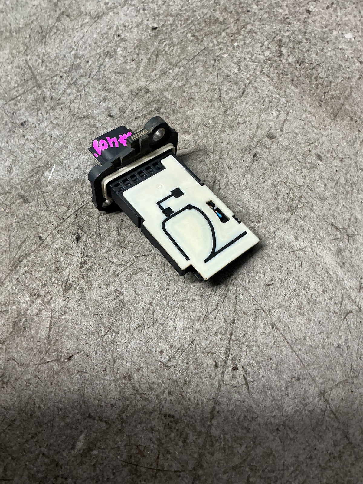 2016 Nissan Navara- Air Flow Meter- (TAG16835)