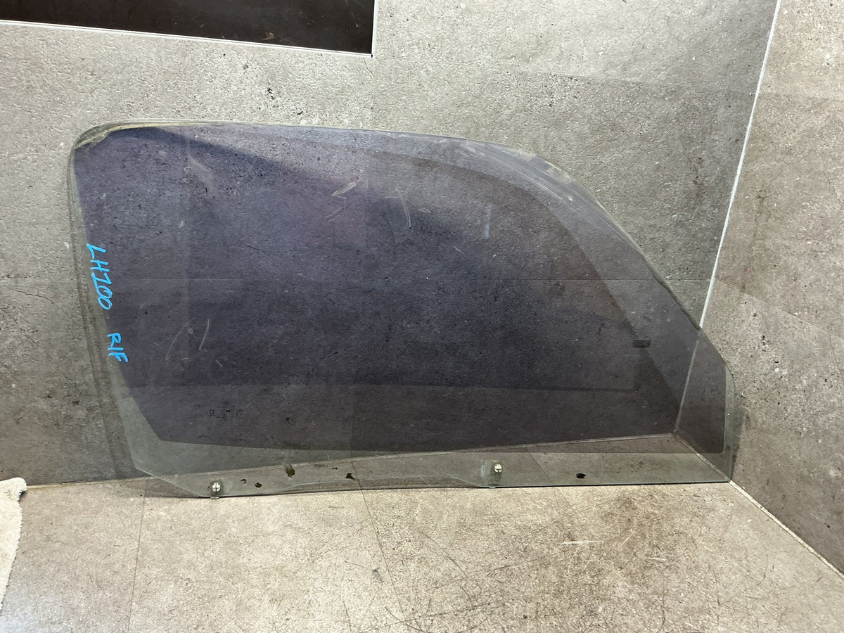 1992-2004 Toyota Hiace H100 LH100 - Right Front Door Glass - (TAG19054)