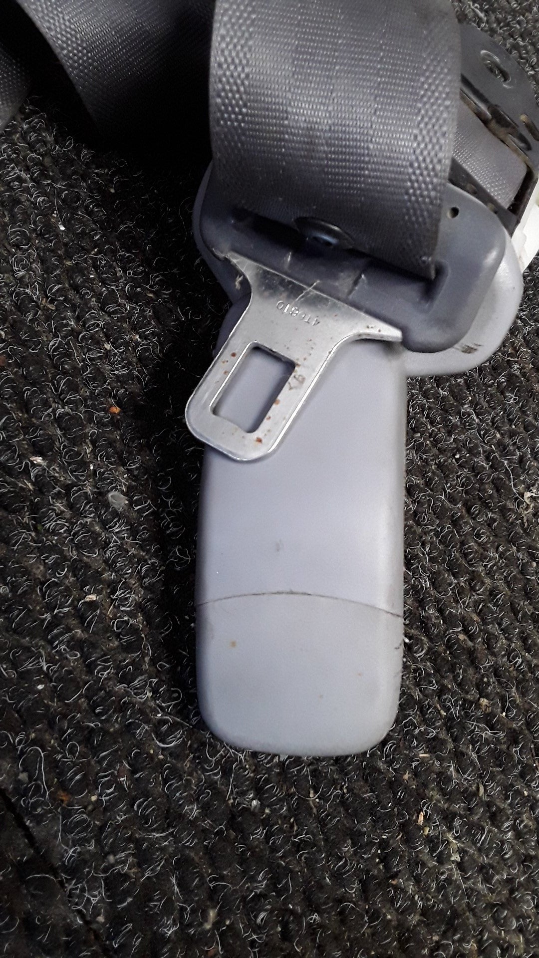 1996-2000 Toyota Land Cruiser J90 KZJ95- Left Rear 3RD Row Seat Belt- (TAG6140)