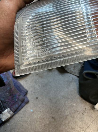 1996-2000 Toyota Land Cruiser J90 - Right Corner Light - (TAG18029)
