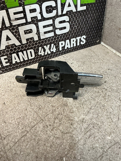2019 Mitsubishi Triton- Right Front Door Interior Handle- (TAG16525)