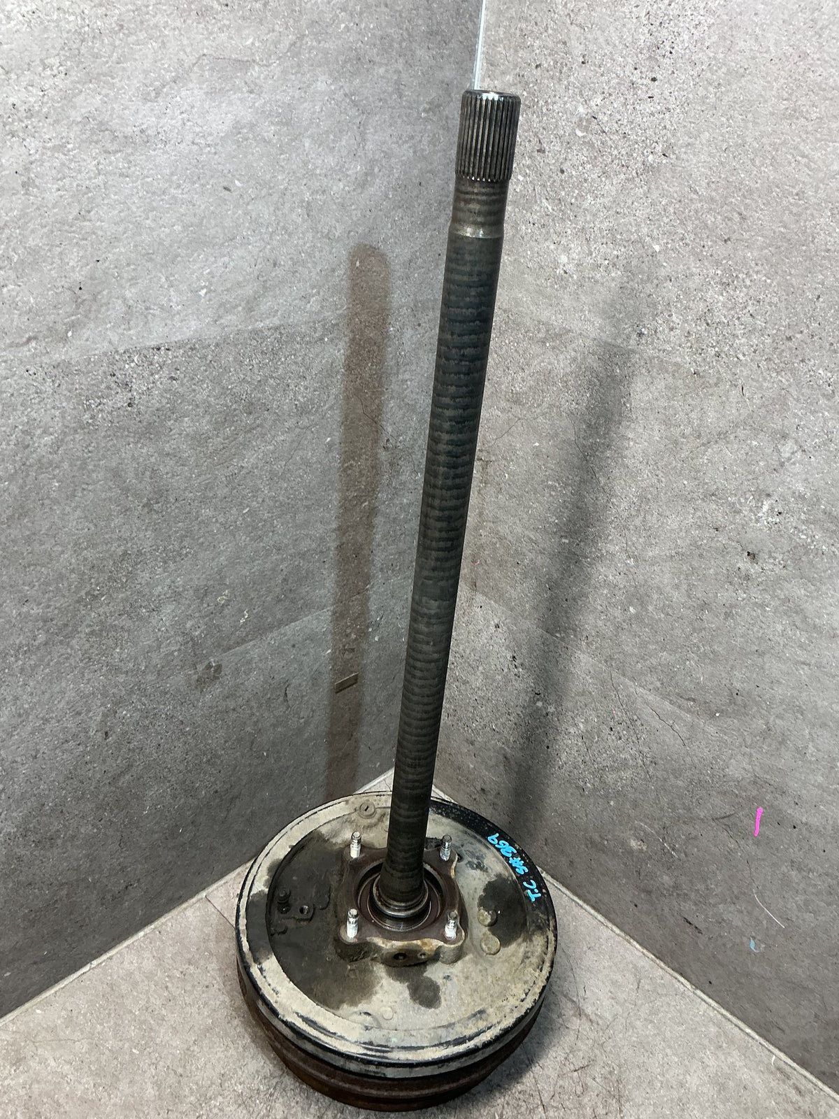 2017 Toyota Hilux - Left Rear ABS Axle - (TAG18219)