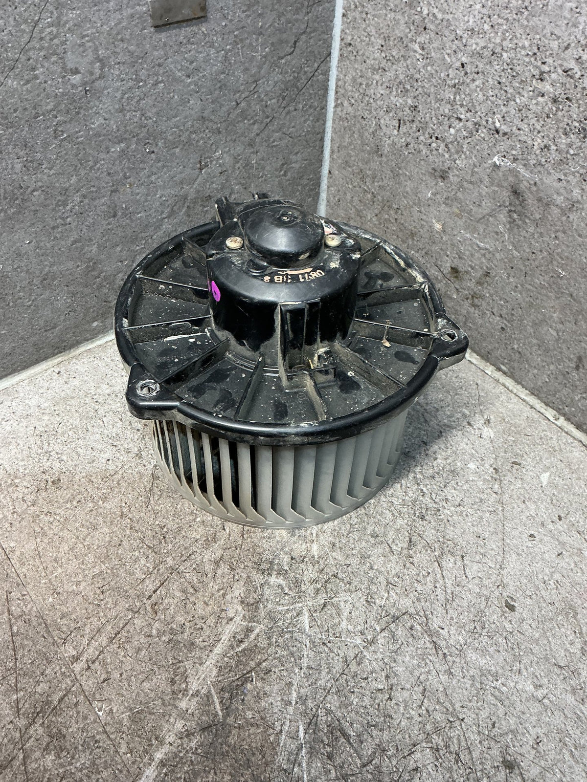 2001 Toyota HILUX 4WD LN167 LN167 - Heater Fan Motor - (TAG17973)