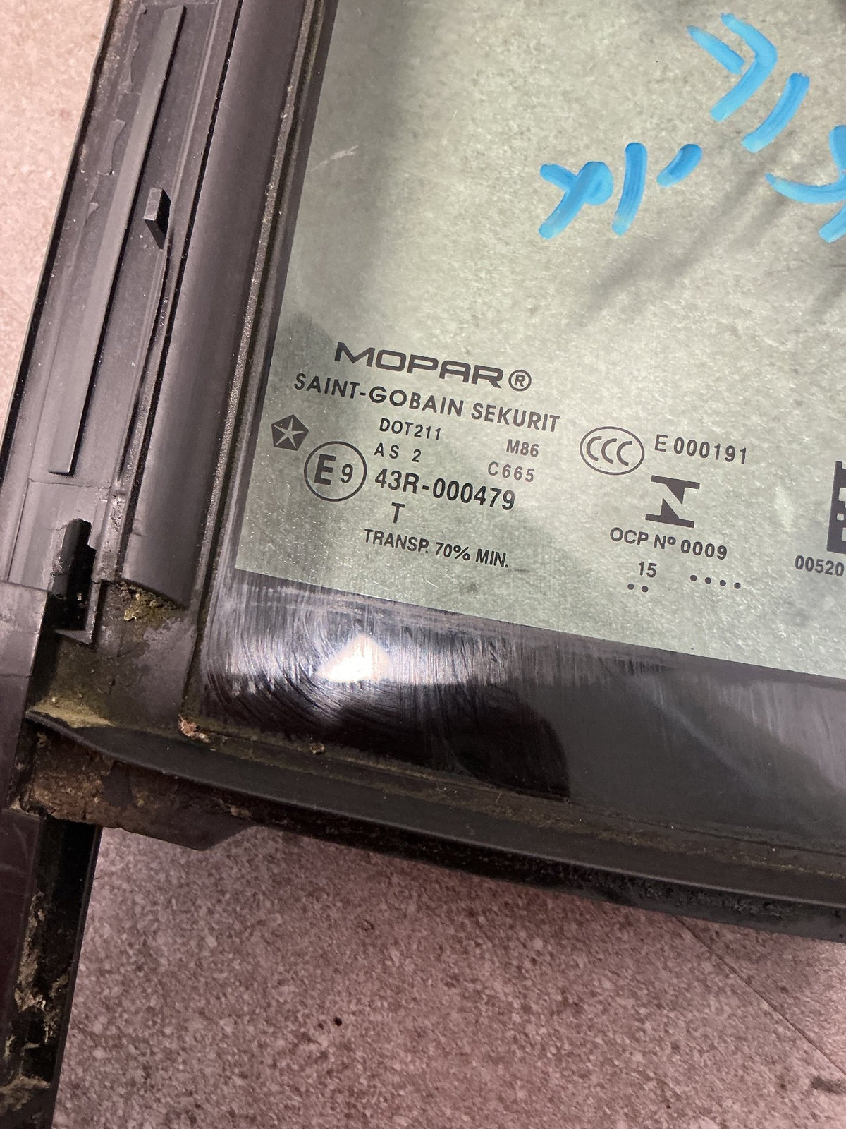 2015-2020 Jeep Renegade B1- Right Front Quarter Door Glass- (TAG12240)