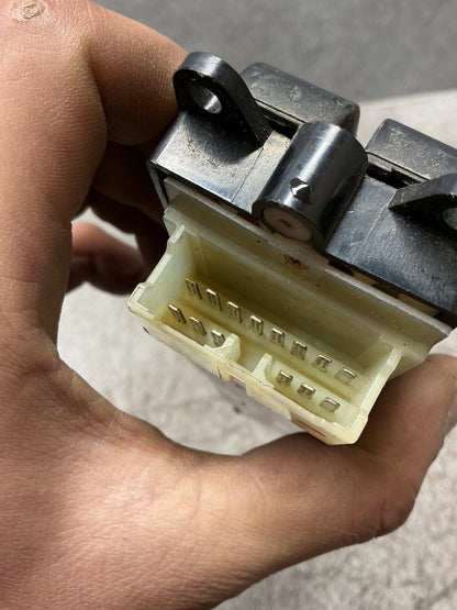 1994 Toyota Hilux KZN130 - Master Power Window Switch - (TAG18147)