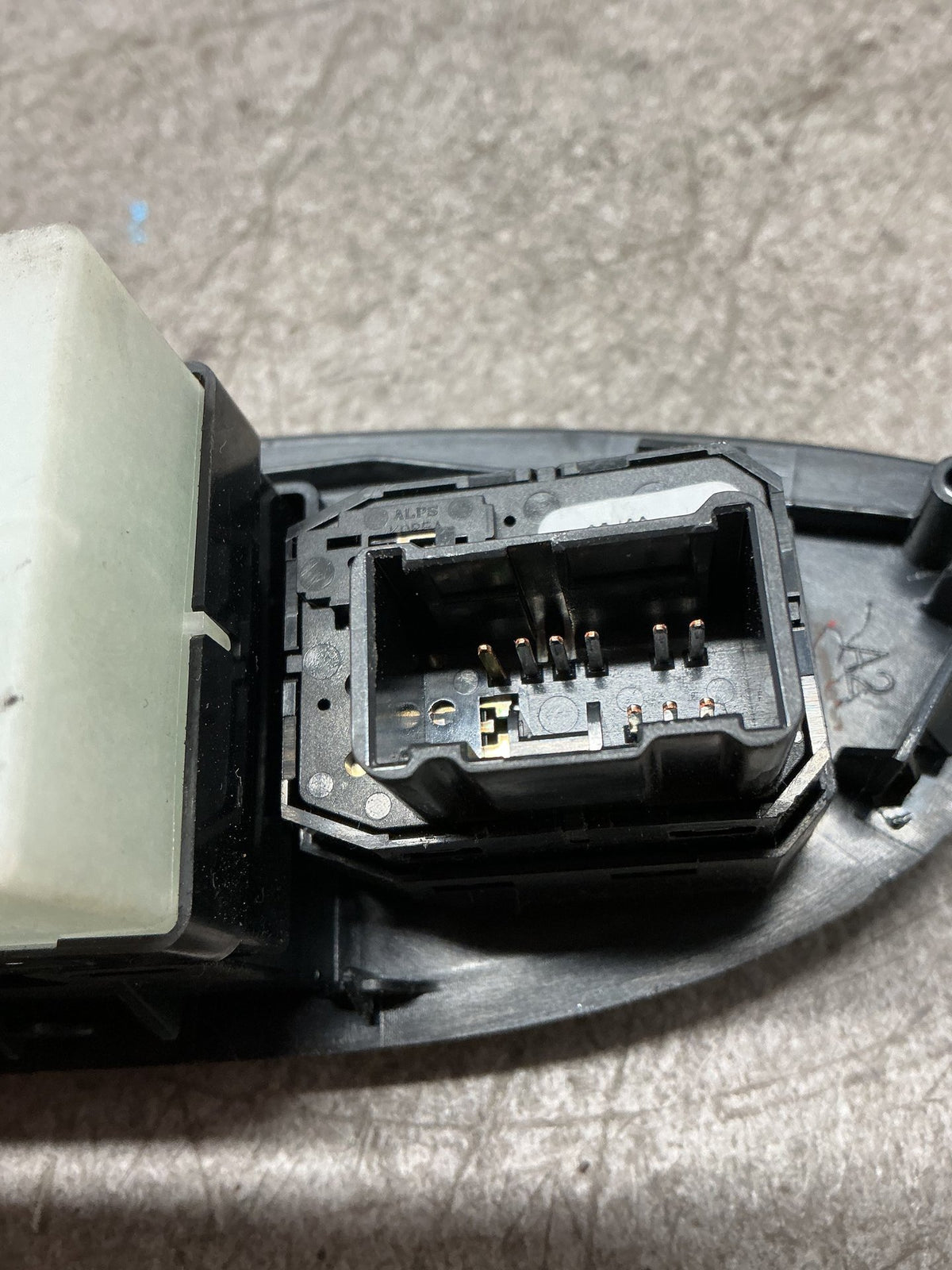 2009 Suzuki Grand Vitara II JT- Master Power Window Switch- (TAG15866)
