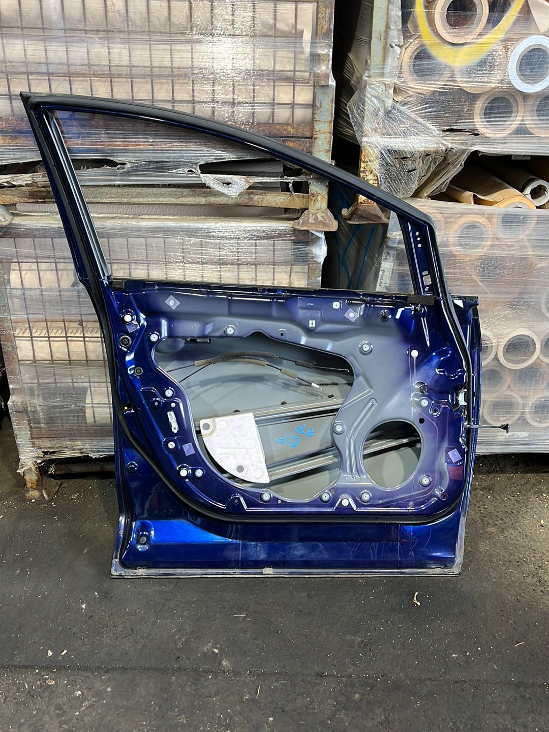 2006-2012 Mazda CX-7 ER- Left Front Door Shell- (TAG9225)