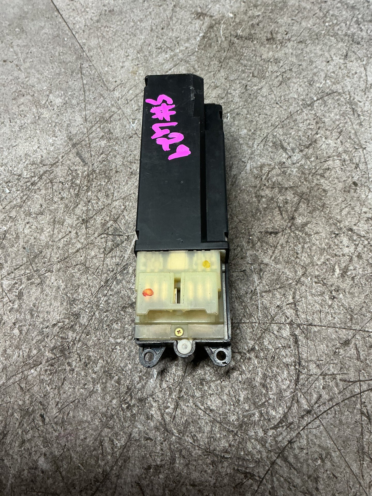 1994 Toyota Hilux KZN130 - Master Power Window Switch - (TAG18147)