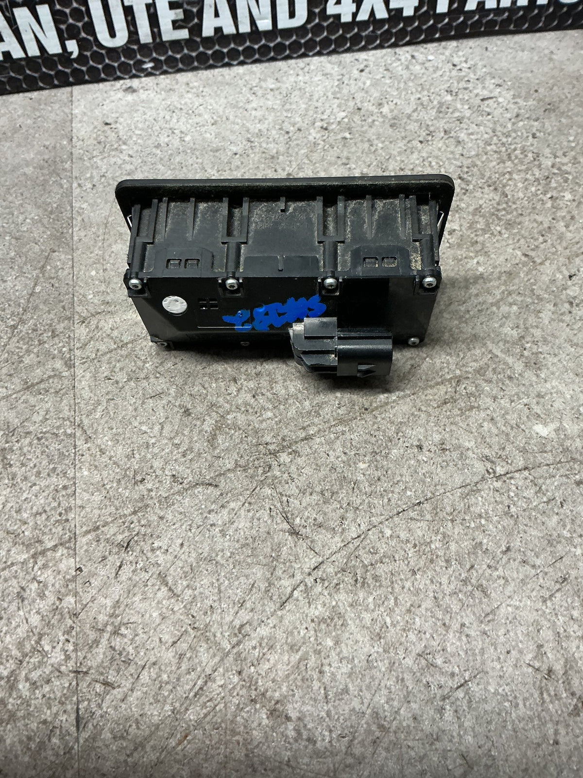 2021 Haval Jolion- Tailgate Handle Outer- (TAG14652)