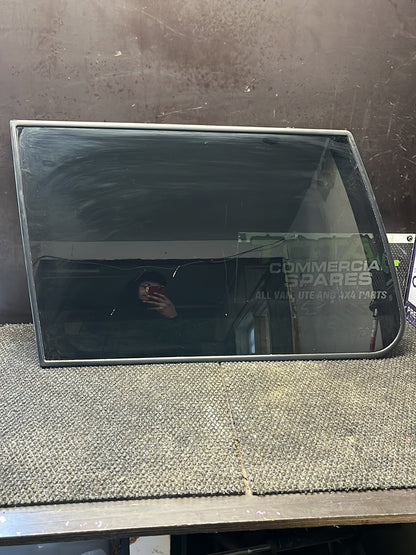 1994-1999 Mitsubishi Pajero II V2*C- Left Rear Cargo Glass- (TAG9677)