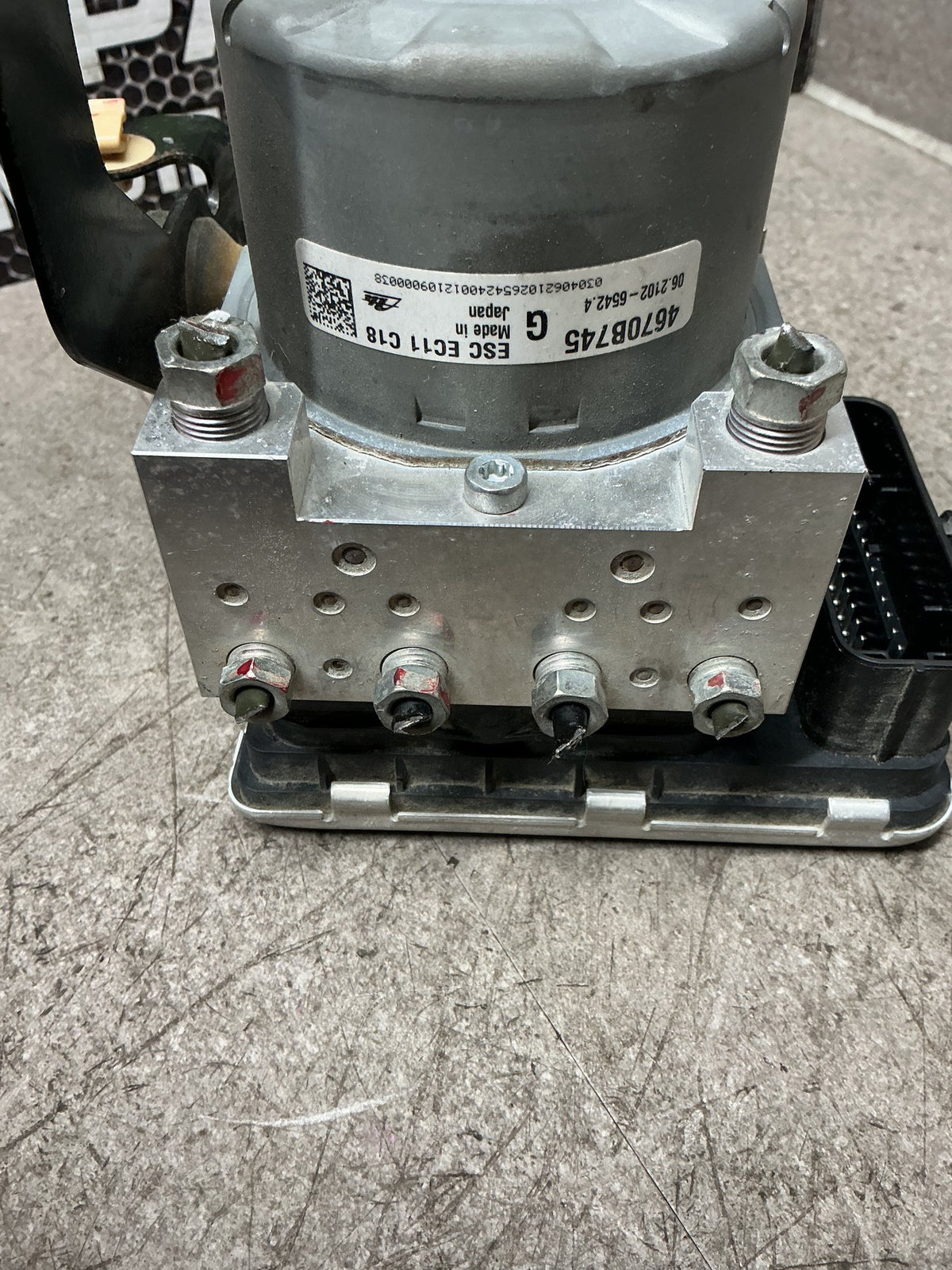 2021 Mitsubishi Outlander GF8- ABS Pump/Modulator- (TAG17092)