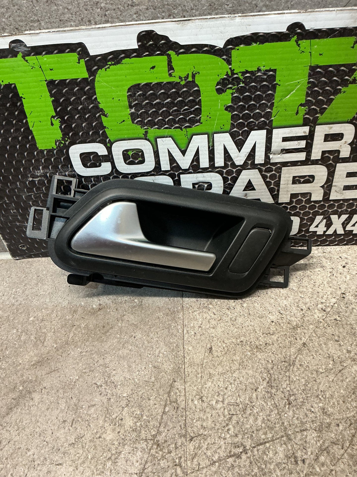 2014 Volkswagen Amarok- Left Rear Door Interior Handle- (TAG16237)