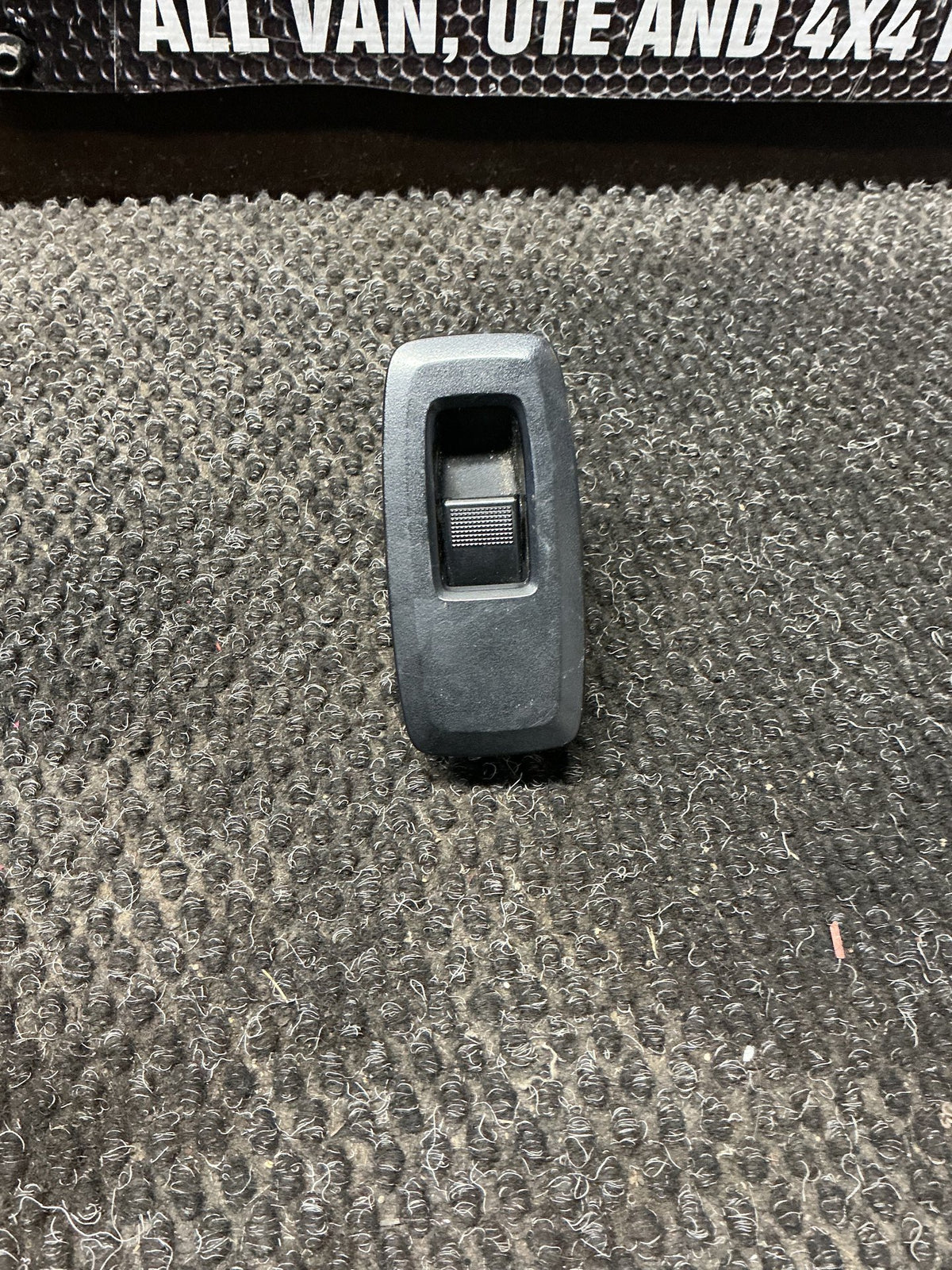2014 Ford Ranger- Left Front Window Switch- (TAG11001)