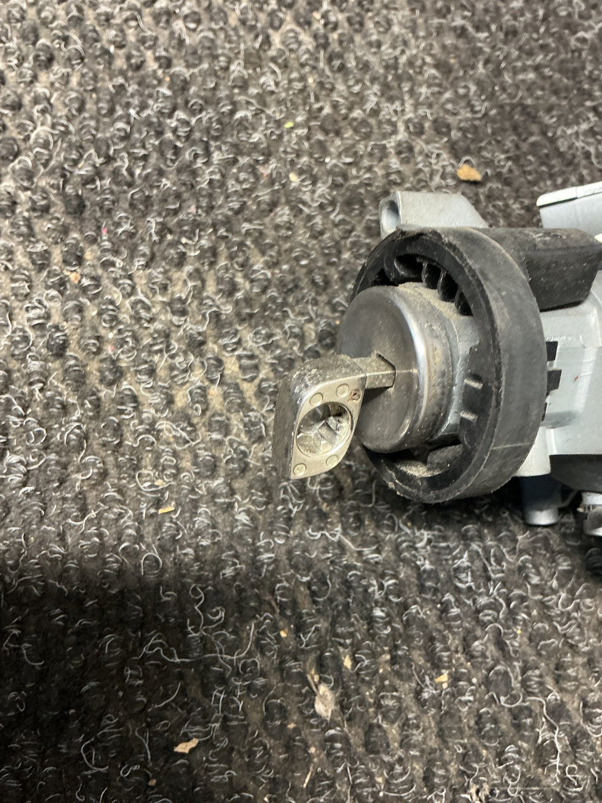 2012-2013 Holden Colorado RG- Ignition With Key- (TAG11116)