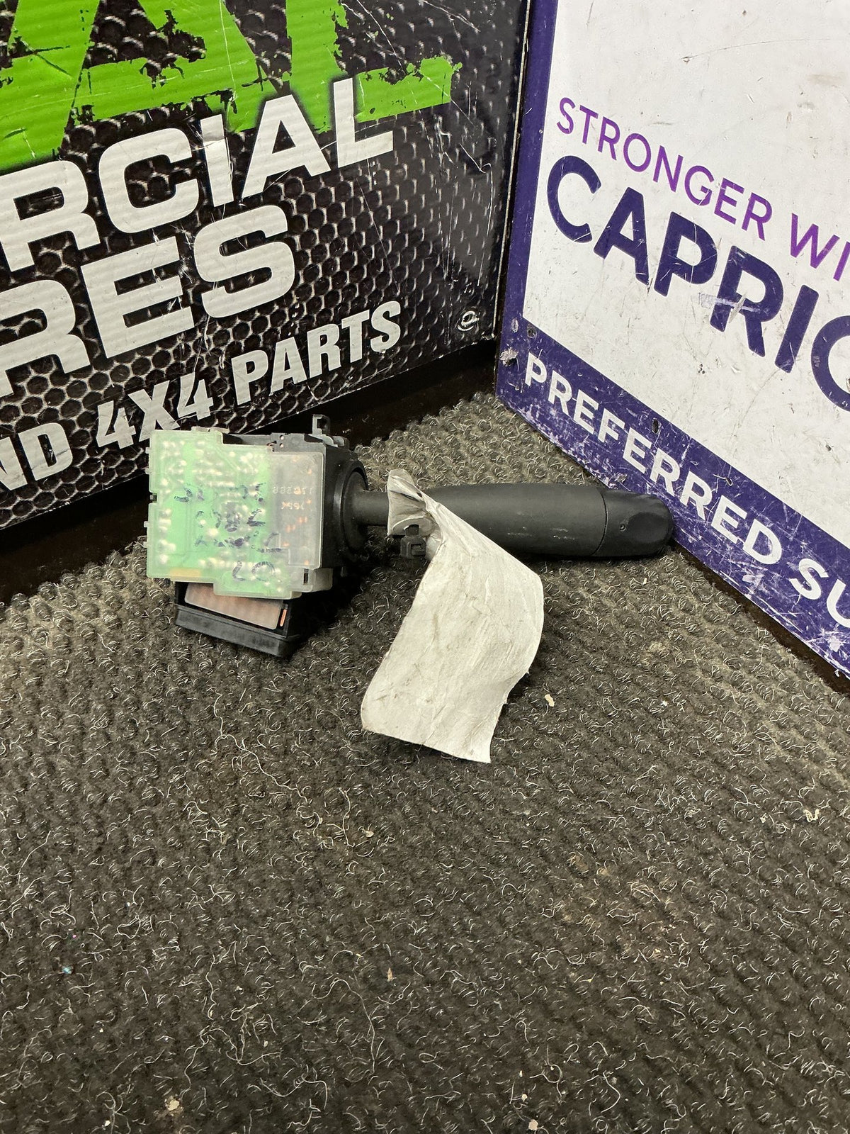2007 Suzuki Jimny 0W035- Wiper Switch- (TAG10634) PN: 17C388