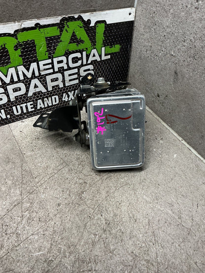 2021 Mitsubishi Outlander GF8- ABS Pump/Modulator- (TAG17092)