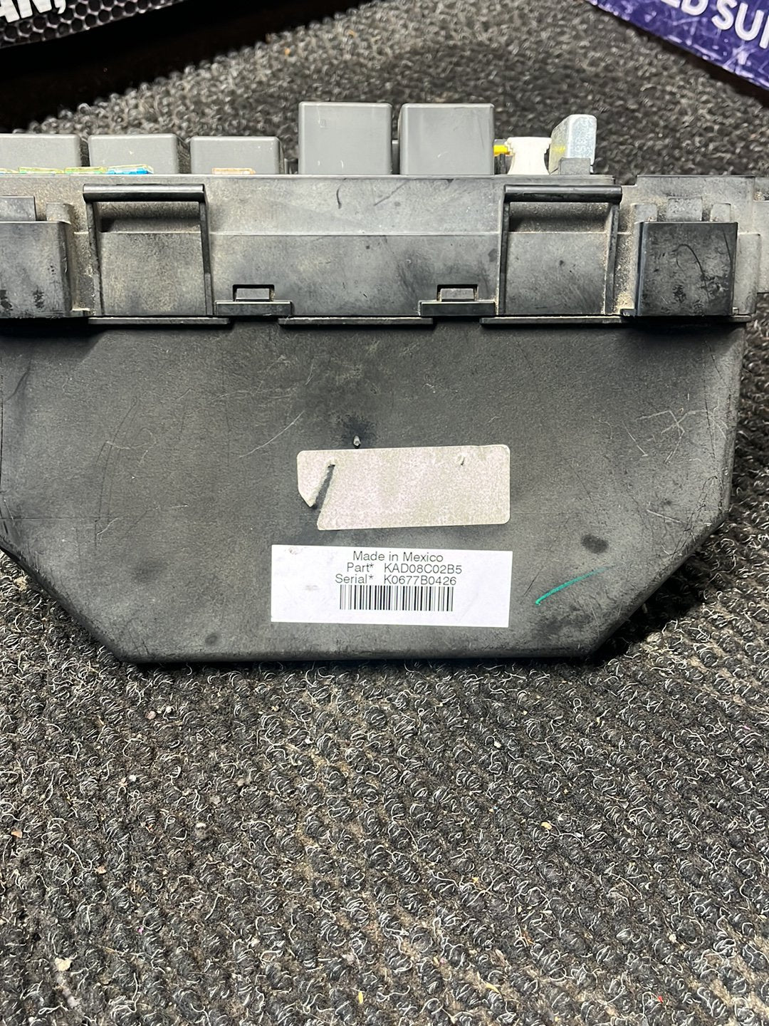 2006-2012 Dodge Nitro KA - Engine Bay Fuse Box - (TAG9407)