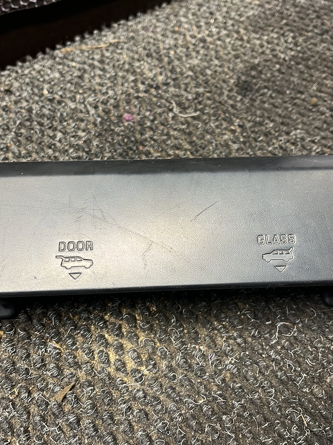2001-2010 Ford Escape- Centre Tailgate Garnish- (TAG8699)