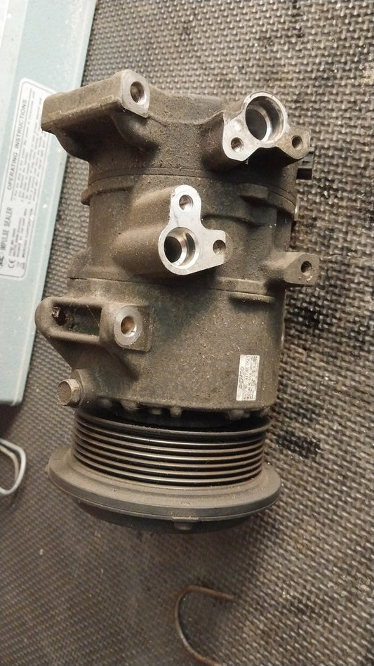 2013-2020 Toyota Hiace TRH200*- A/C Compressor- (TAG1070)