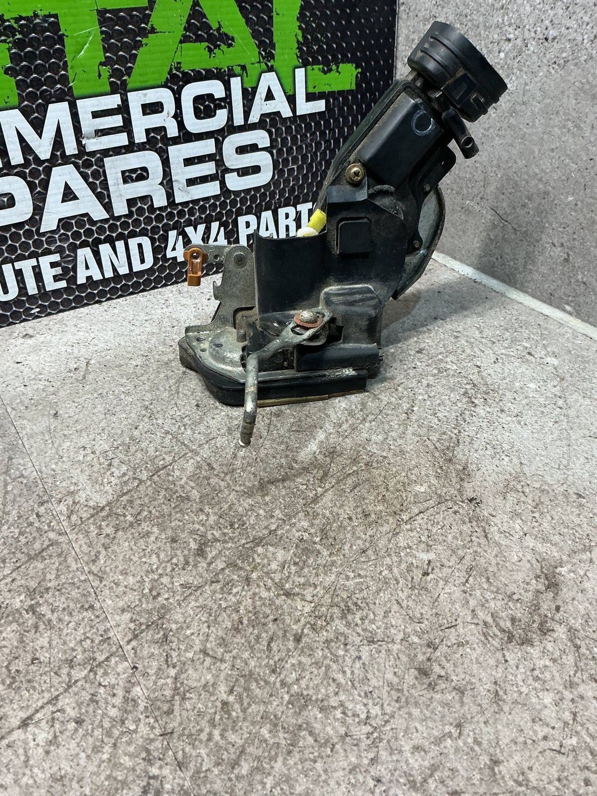 1995-2002 Toyota Surf N180- Left Rear Door Lock Actuator- (TAG15407)