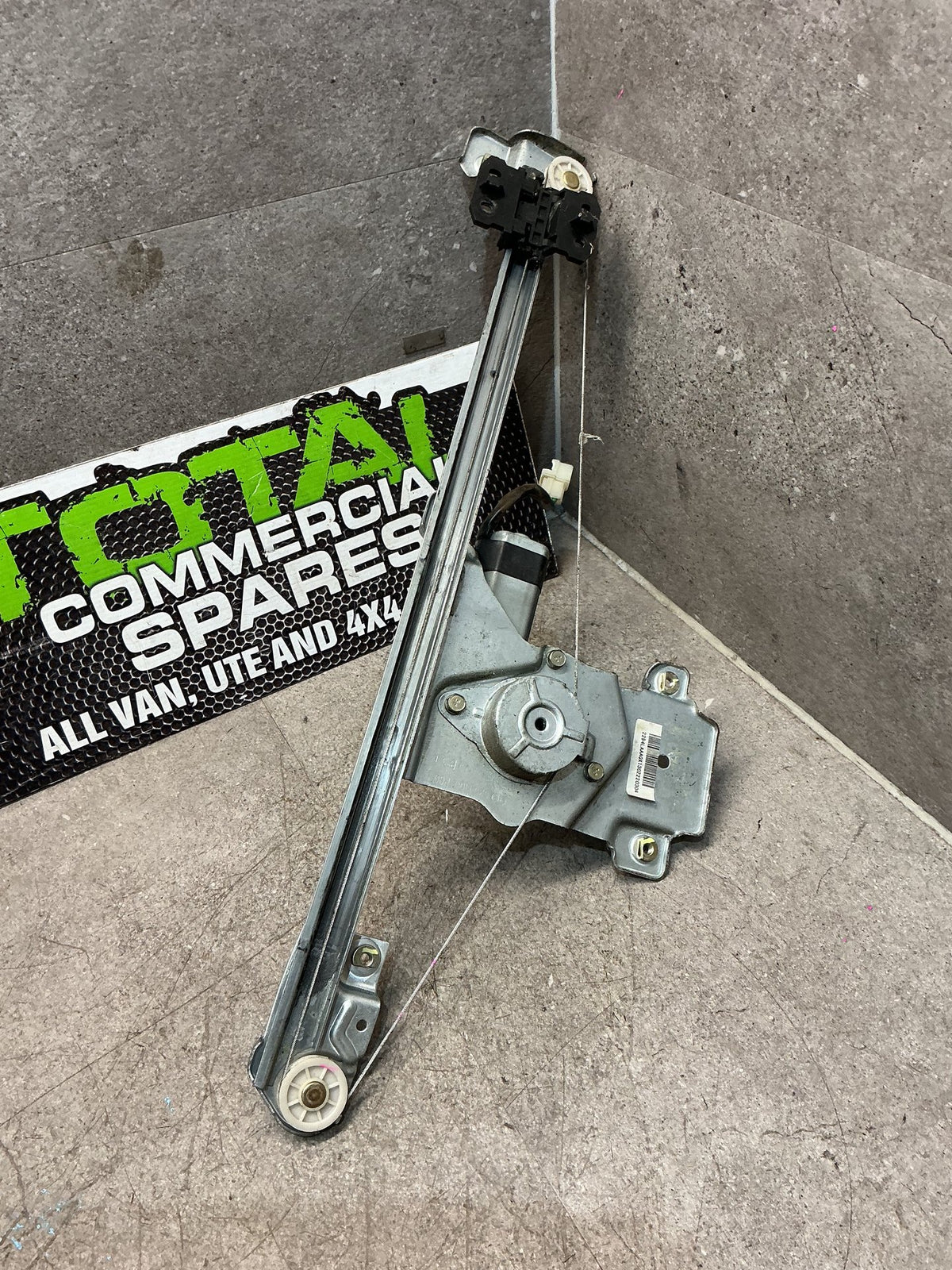 2013 Great Wall V240- Left Front Window Regulator/Motor- (TAG15953)