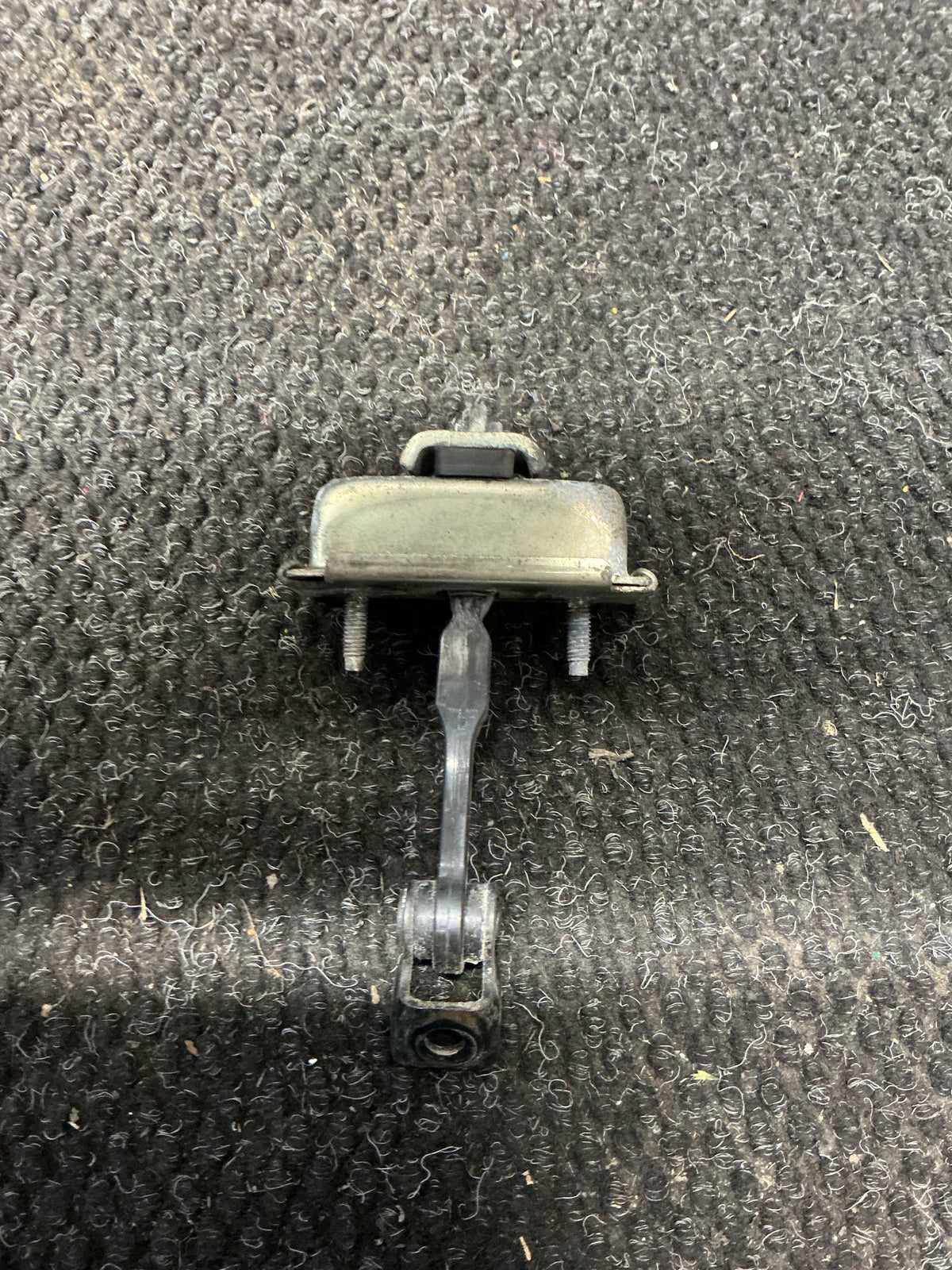 2003-2006 Holden Rodeo RA TFR77- Right Front Check Strap- (TAG11200)